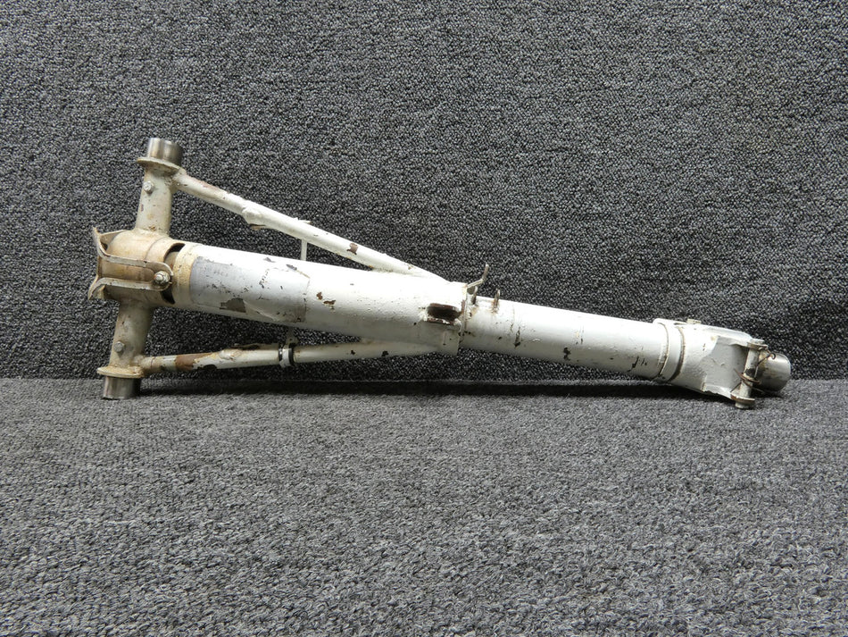 0842000-72, 0842200-10 Cessna 310J Nose Gear Shock Strut