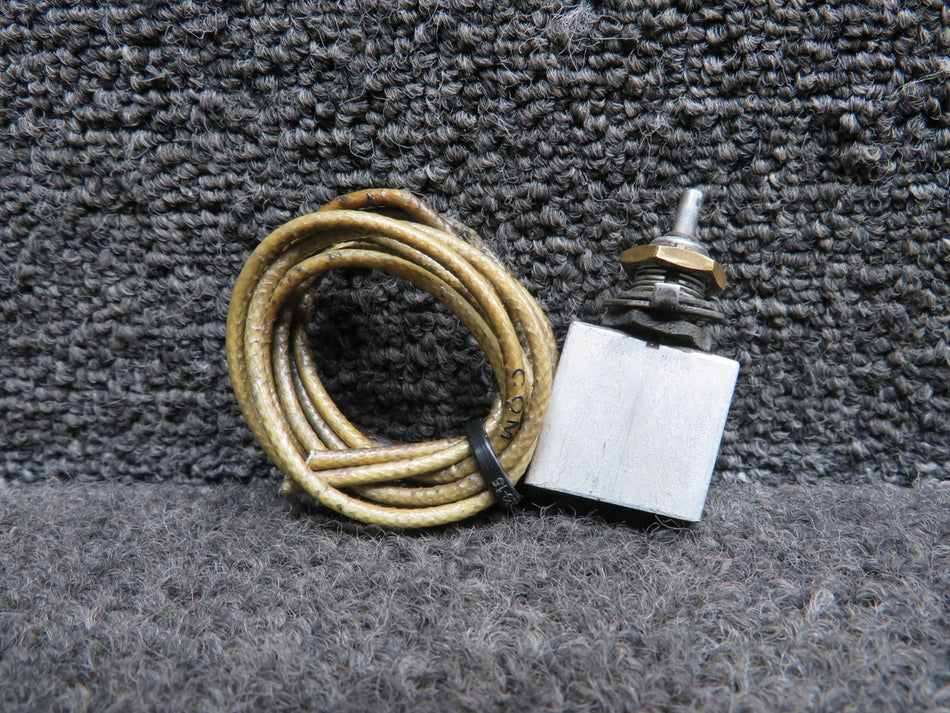 S1377-1 (Use: P6-340005) Cessna 210H Main Gear Downlock Microswitch