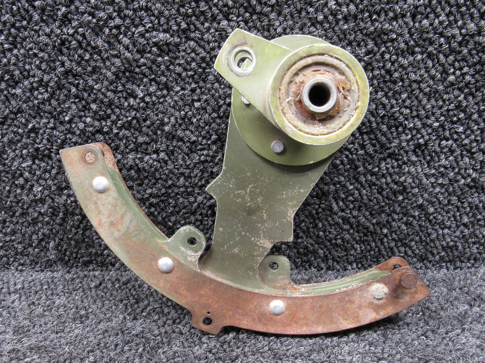 5025000-3 (Use: 5025000-7) Cessna 421B Aileron Bellcrank Assy LH