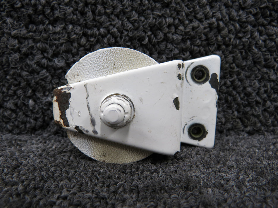1714000-33, S1704-1 Cessna 177B Forward Seat Housing & Roller Set