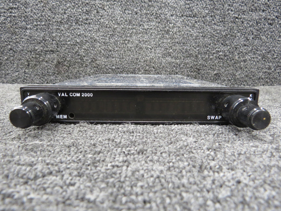0800105 VAL COM 2000 VHF Transceiver with Tray (Volts: 11-32)