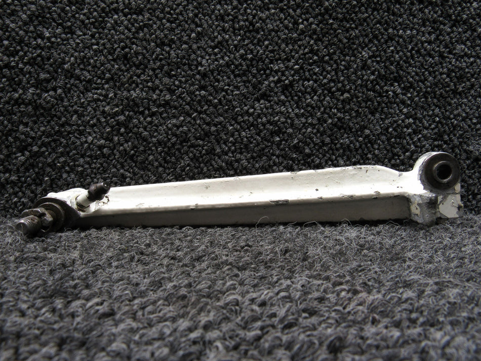 35-815129 Beech 58 Main Gear Retract Leg Assembly