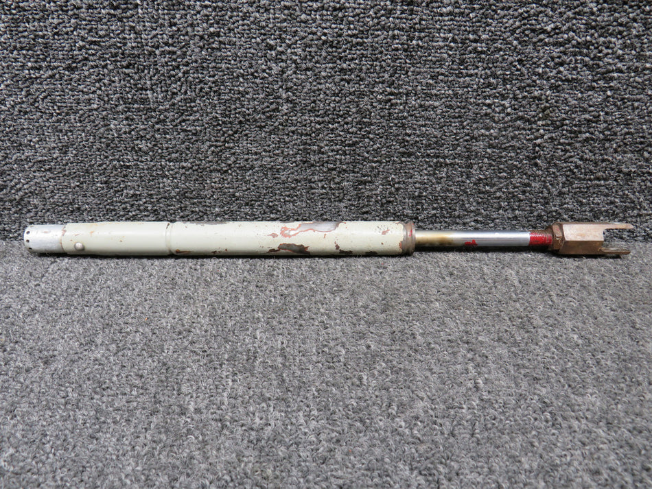 0543022-2 Cessna 172G Steering Tube Assy RH