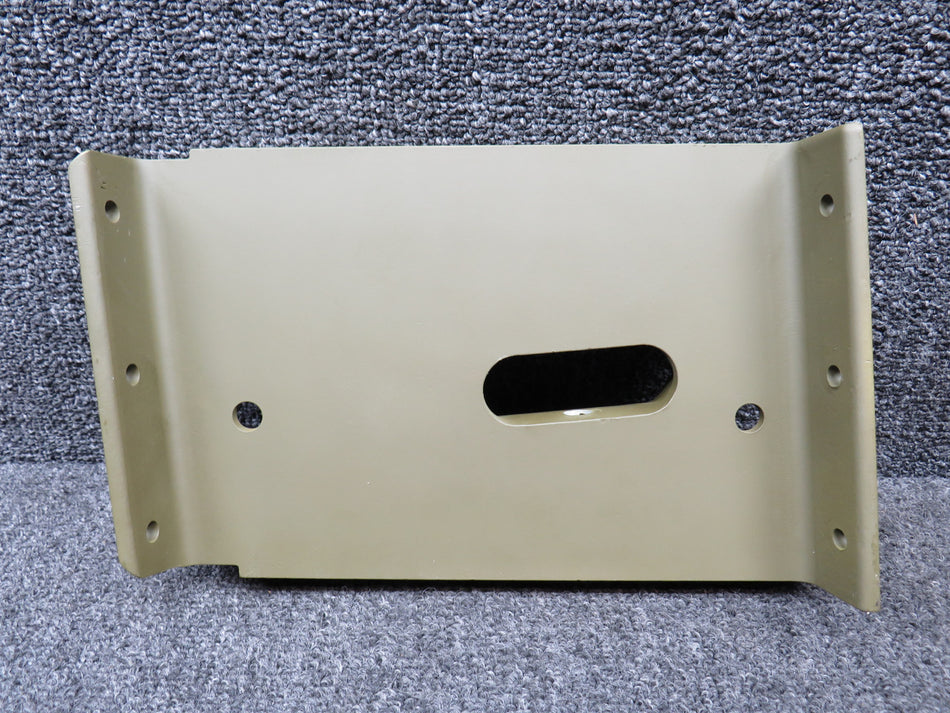 0541122-2 (Cast: 0541122-498) Cessna 172G Main Gear Support Inboard RH