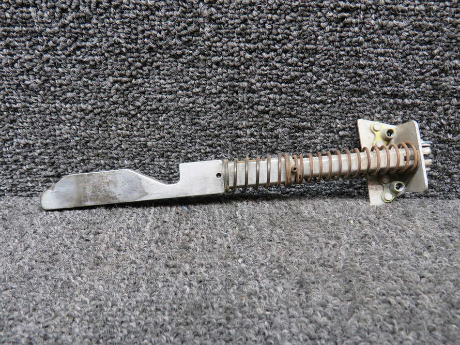 0511260-1, 0511266-1 Cessna 172G Cabin Door Latch Bolt Assembly LH