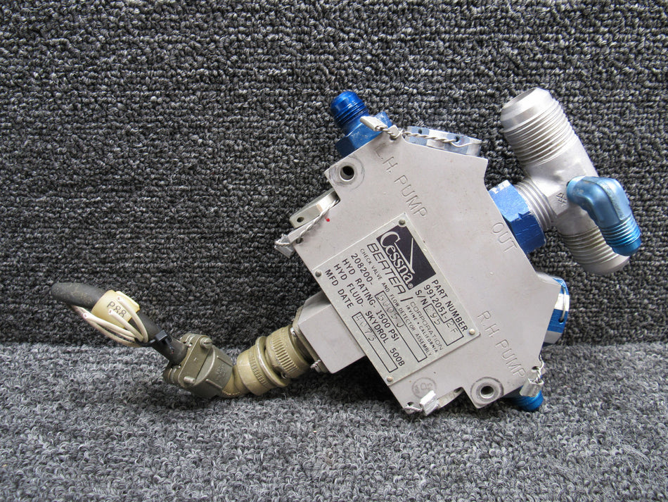 208200-5005J (Alt: 9912051-2F) Bertea Corp Check Valve and Flow Detector Assy