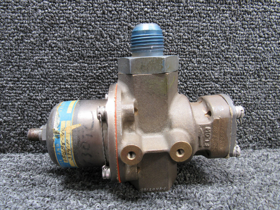 38E85-4C Bendix Pressure and Relief Regulator Valve
