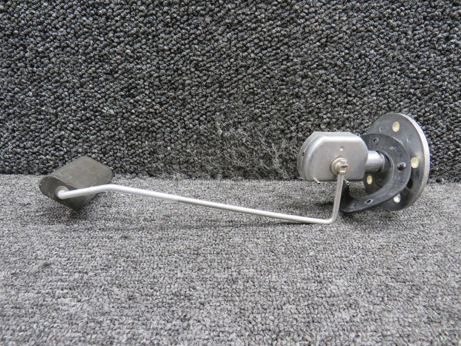 105-389012-9 (Alt: CB7740-231) Beechcraft 76 Outboard Fuel Sender Assembly RH