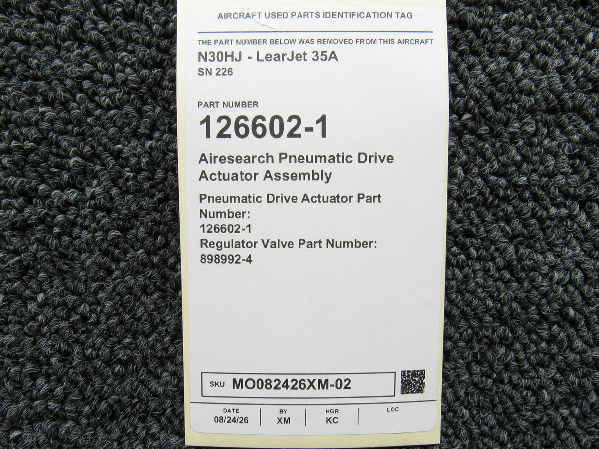 MO082426XM-02AS