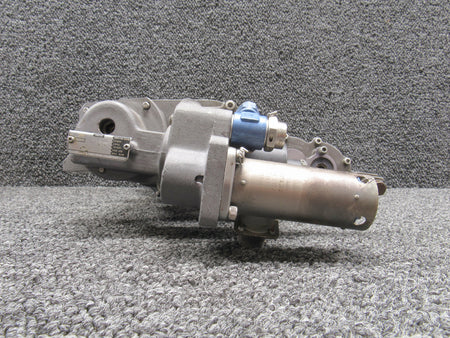 MO082426XM-02AS