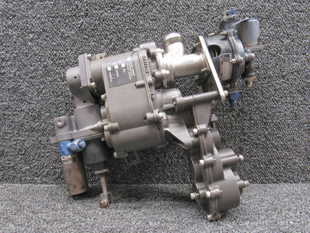 MO082426XM-02AS