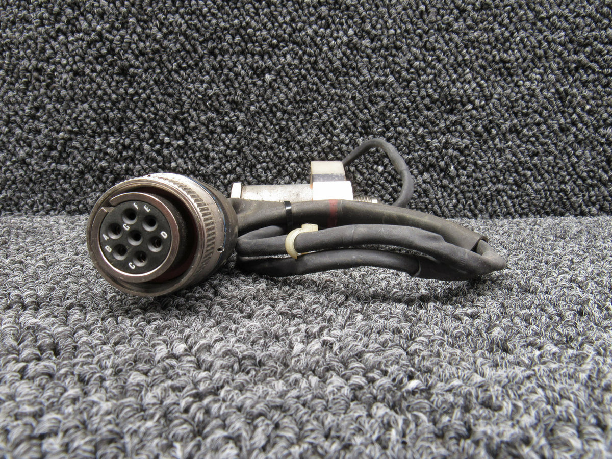 MO082426XM-28AS