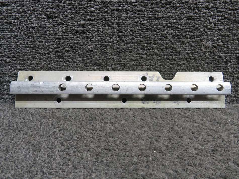 1200487-3 Cessna 210H Seat Rail LH Mid Outboard
