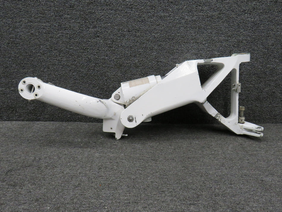 105-810019-12 Beechcraft 76 Main Landing Gear Assembly RH