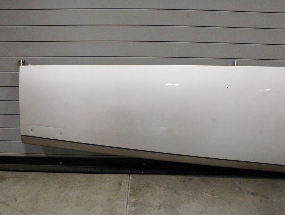 15181-002 Cirrus SR22T Horizontal Stabilizer Assembly with FIKI (Cracked)