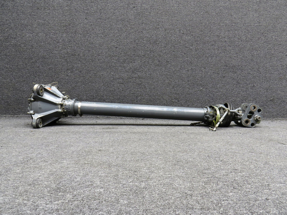 A154-1, A006-1 Robinson R22 Main Rotor Gearbox and Mast w Hub