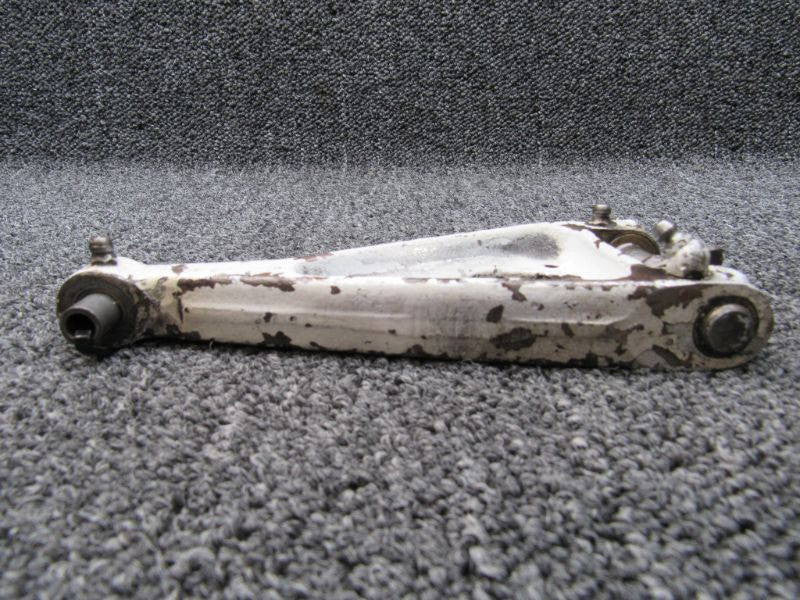 5141005-6 (Use: 5141005-10) Cessna 421B Main Gear Torque Link Lower RH has Shaft