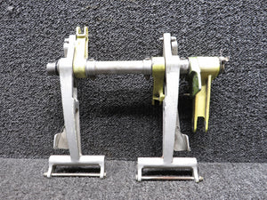 35-524018, 50-524326-3 Beechcraft 58 Co-Pilot Rudder Pedal Bar Assembly