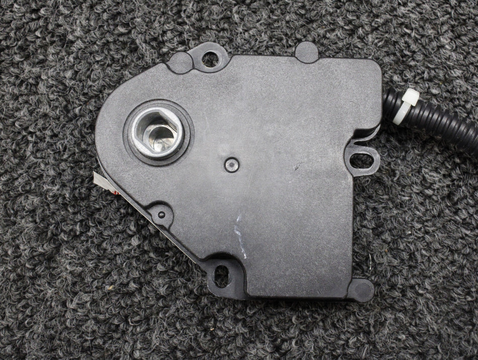 010E3021-1 Precise Flight Actuator with EMI Filter