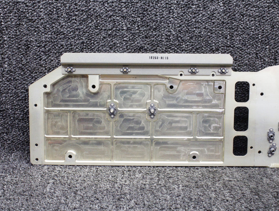 19263-001, 19264-001 Cirrus SR22T Avionics Console Tray