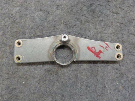 22-5640-63-00 Diamond DA-20-C1 Latch Plate Assy LH BAS Part Sales | Airplane Parts