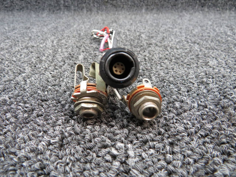 Cessna 310R Audio Jack Set (Volts: 14-28)
