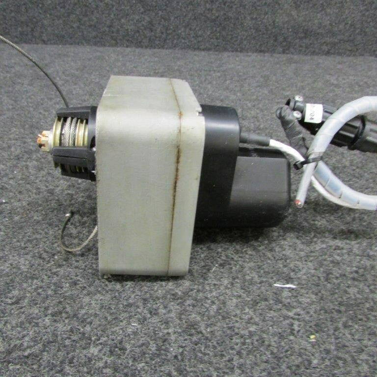 1C784-3-917 Cessna 172N Century Flight Servo (Volts: 14)