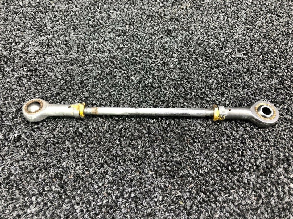 NAS354-4-520 Cessna T210M Rod Main Gear Fwd Door