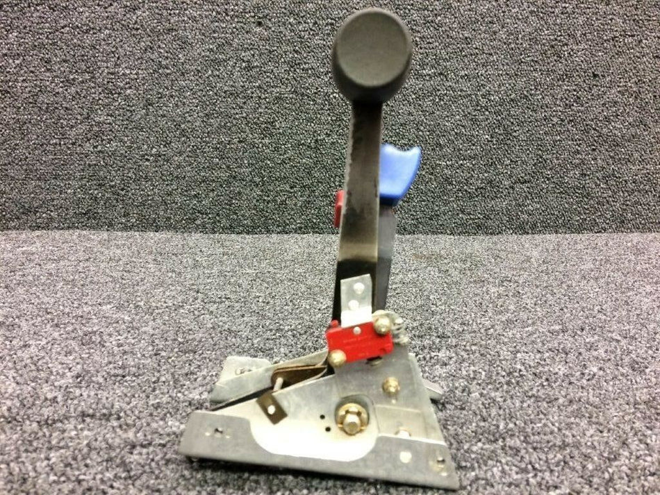 67210-003 Piper PA-28R-200 Control Quadrant