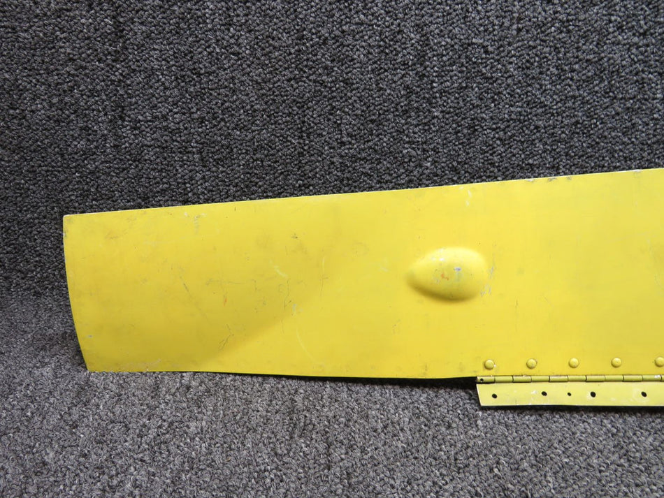 1241158-2 Cessna 210 Gear Door Spring Well RH (Colored) (Y17)