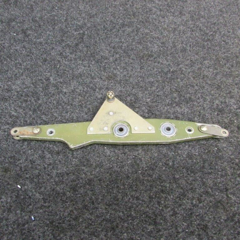 0814007-3 Cessna 310R Elevator Bellcrank Assembly Aft