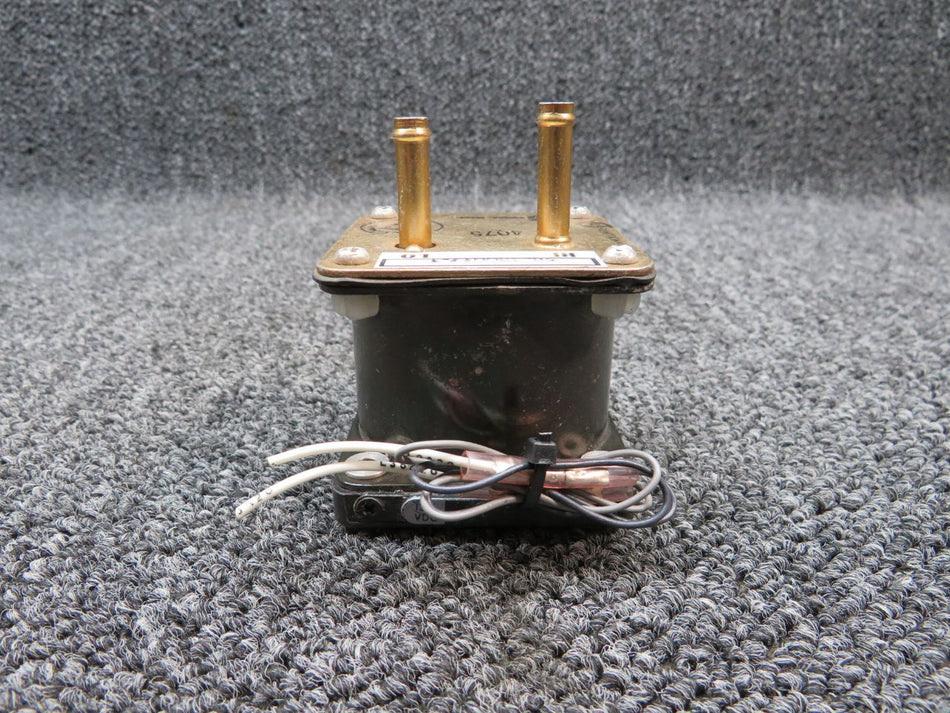 1G9-38 (Alt: 58-380017-3) Parker Suction Indicator, Lighted (14V) (Foggy)