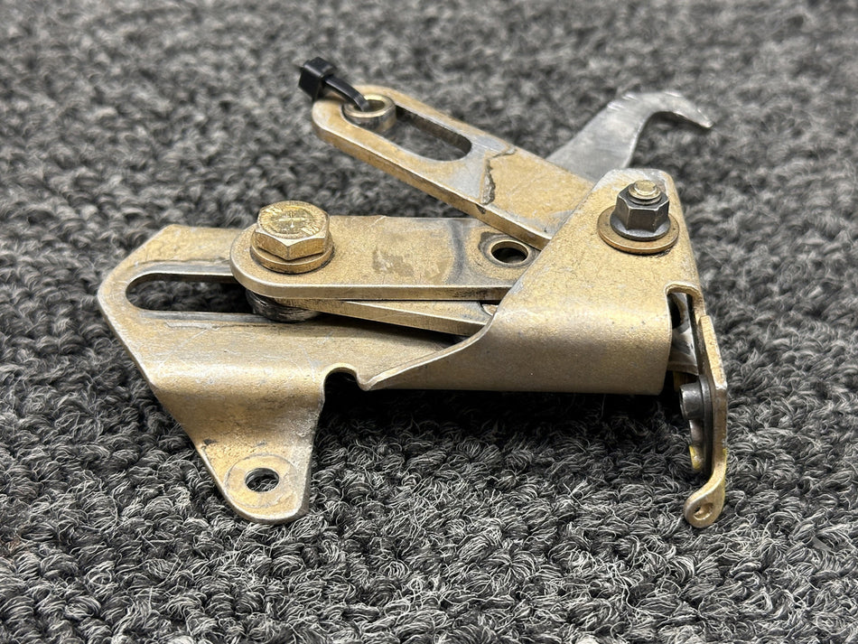 35-410456-35 Beechcraft 95-B55 Upper Cabin Door Latch Assembly