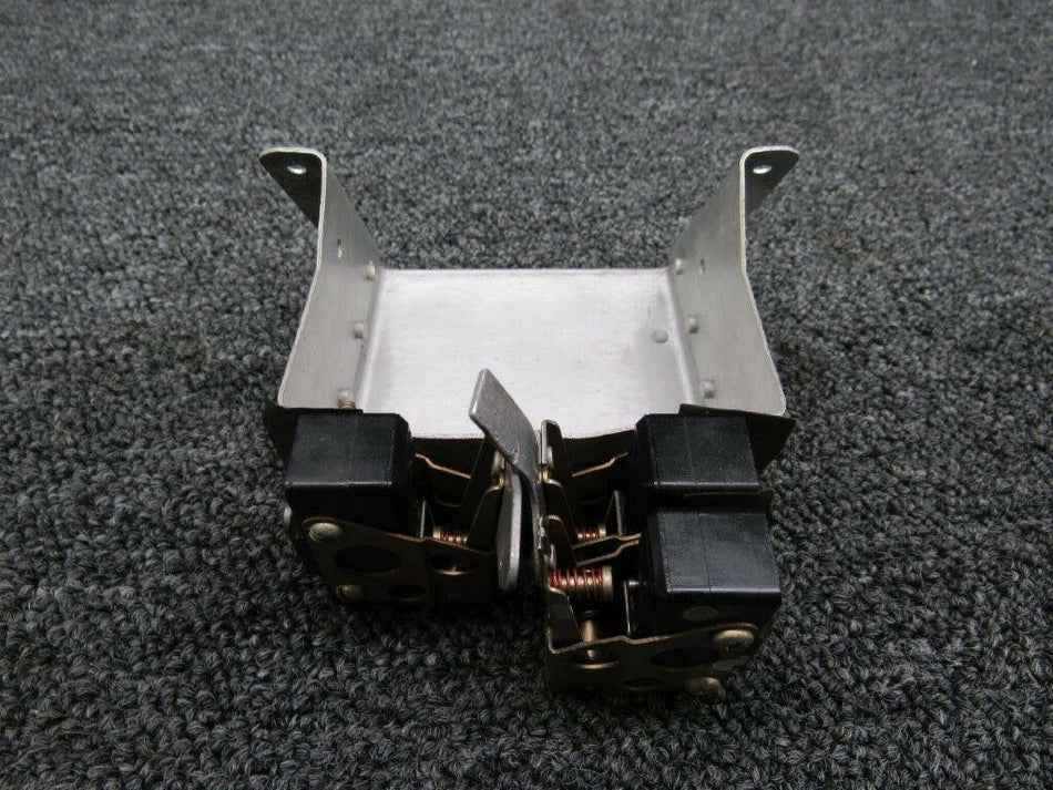 002-364013-29 (Use: 002-364013-609) Beechcraft V35B Landing Gear Limit Switch