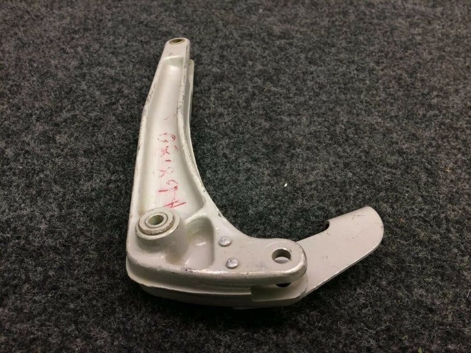 0841225-2 Cessna 310 Bellcrank Landing Gear (M18)