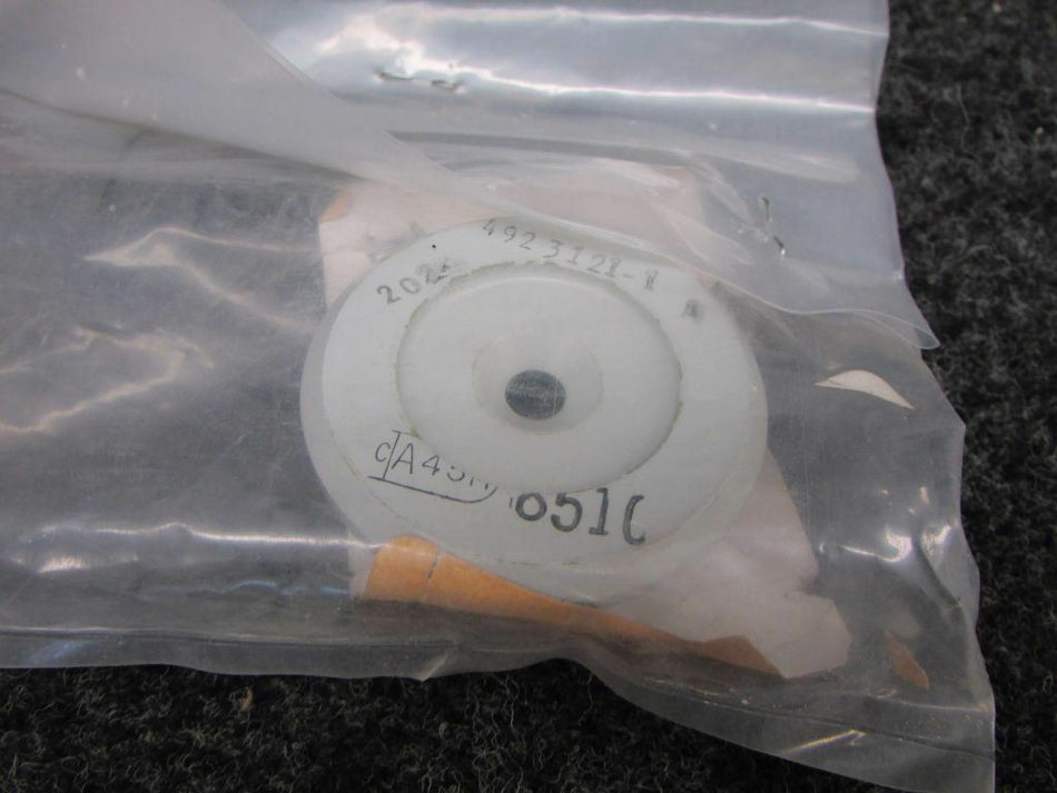4923121-1 Douglas DC-9, MD-80 Bushing (NEW OLD STOCK) (SA)