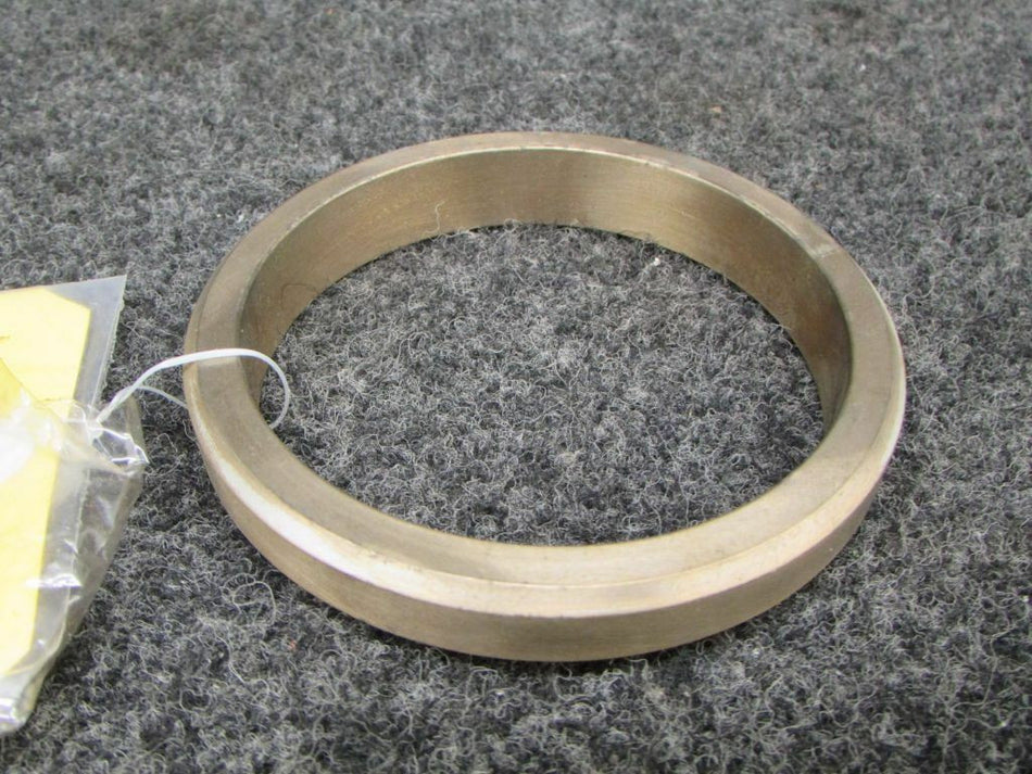 4955702-1 Douglas DC-9 Retainer Bearing W/ Serviceable Tag (SA)