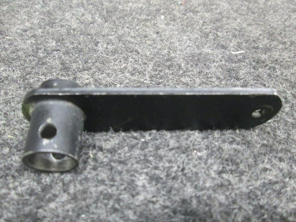 69092-000 Piper PA32-260 Arm Fuel Selector Control BAS Part Sales | Airplane Parts