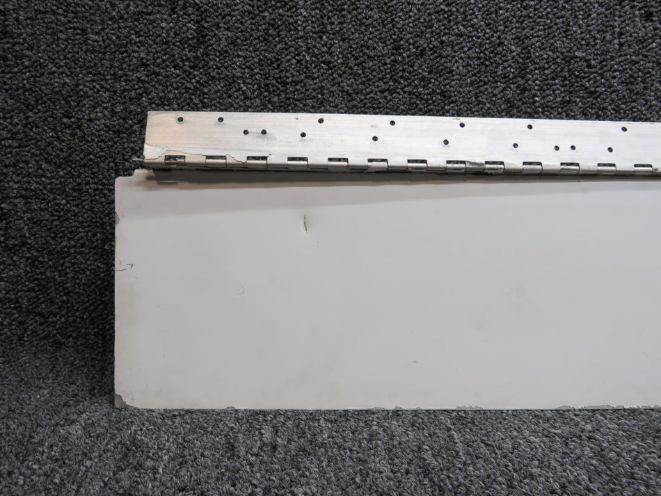 5260021-60 Aero Commander 680FL Main Gear Door Assembly Inboard RH (White)