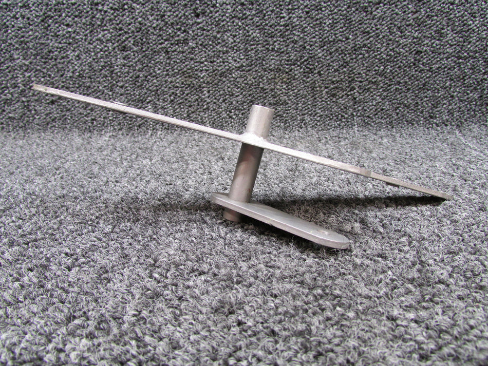 62771-001 Piper PA32-260 Bellcrank Assembly Aileron RH (Bead Blasted)