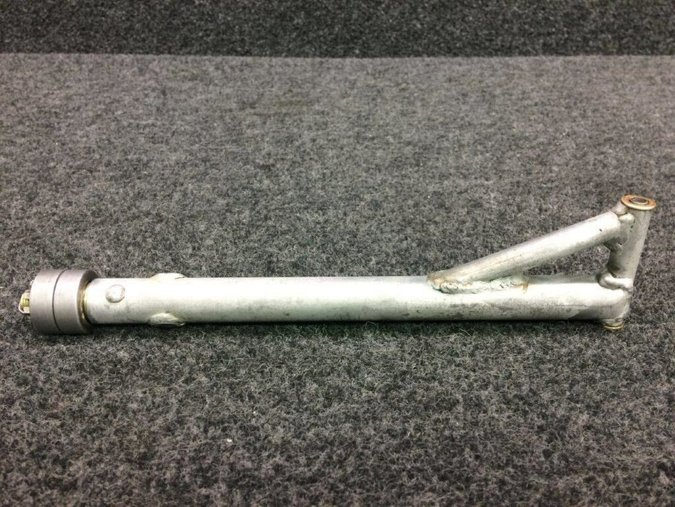 195350 Bellanca 17-30 Aileron Actuating Arm Assy LH