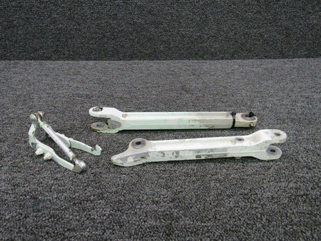 0841102-4 / 0841103-7 / 0841140-5 Cessna 320 Side Link Assy LH w/ Hook & Rod BAS Part Sales | Airplane Parts