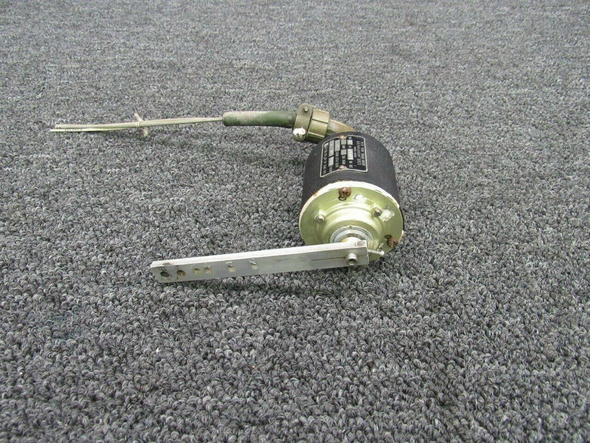 1408A Cessna 320 Lear Autopilot Follow Up Unit (Volts: 14/28) BAS Part Sales | Airplane Parts