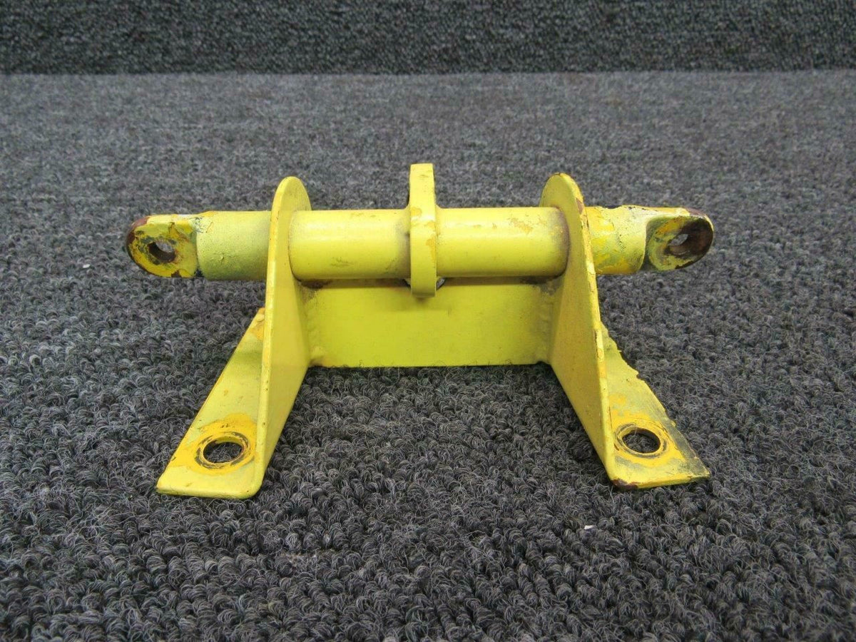Air Tractor AT-301 Horizontal Mounting Bracket BAS Part Sales | Airplane Parts