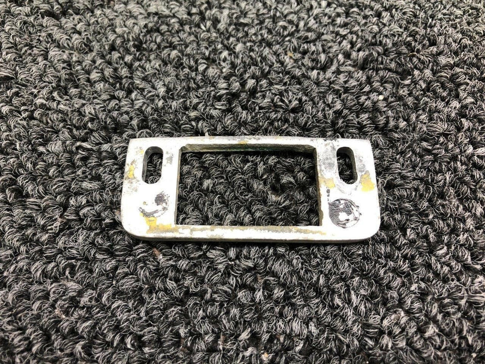 28600-003 Piper PA23-250 Plate Door Lock RH