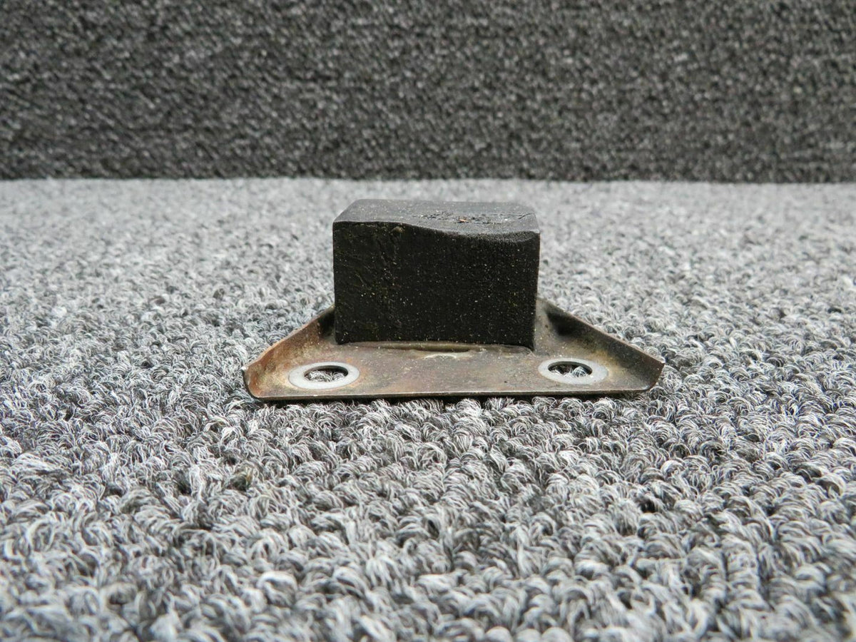 17518-000 Piper PA23-250 Bracket Assembly Landing Gear / Bumper BAS Part Sales | Airplane Parts