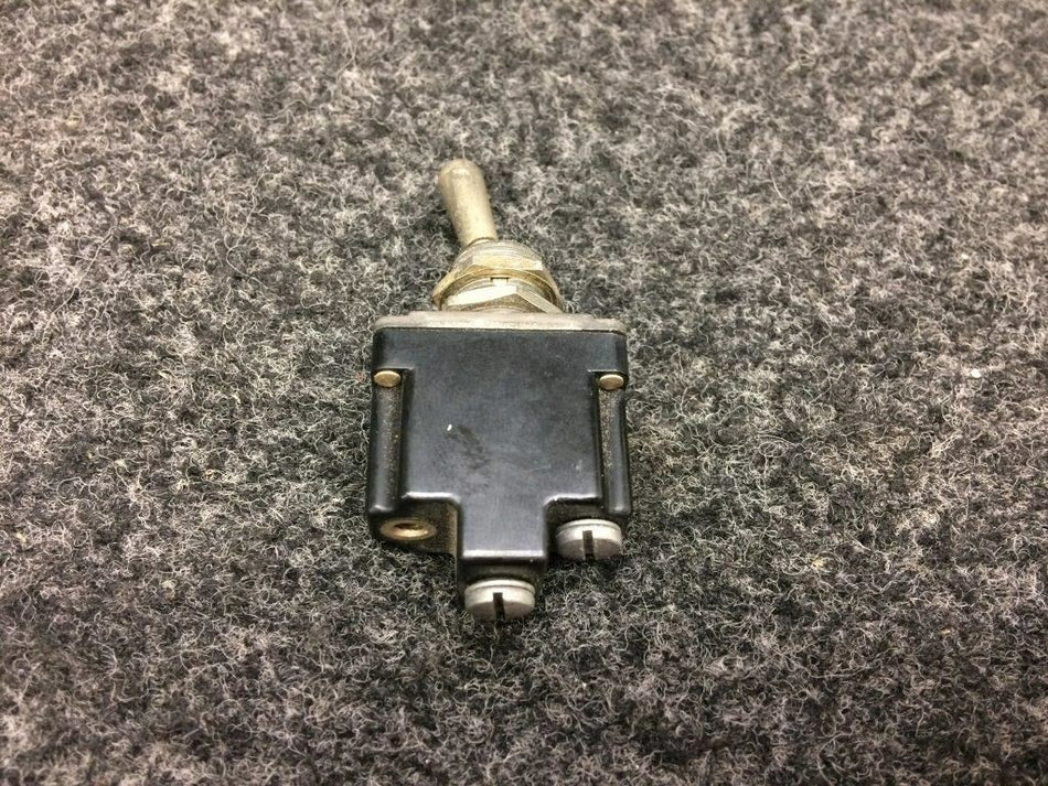 MS24523-26 (Alt: 1TL1-8) Micro Toggle Switch