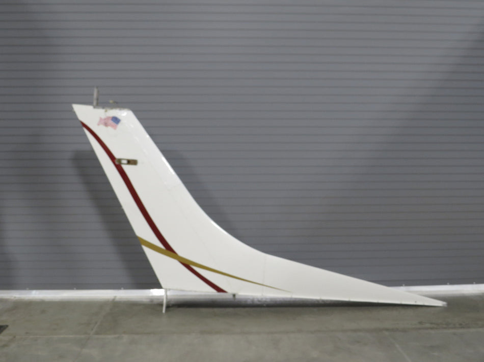 1231057-16 (Use: 1231057-18) Cessna P210N Dorsal Fin Assy