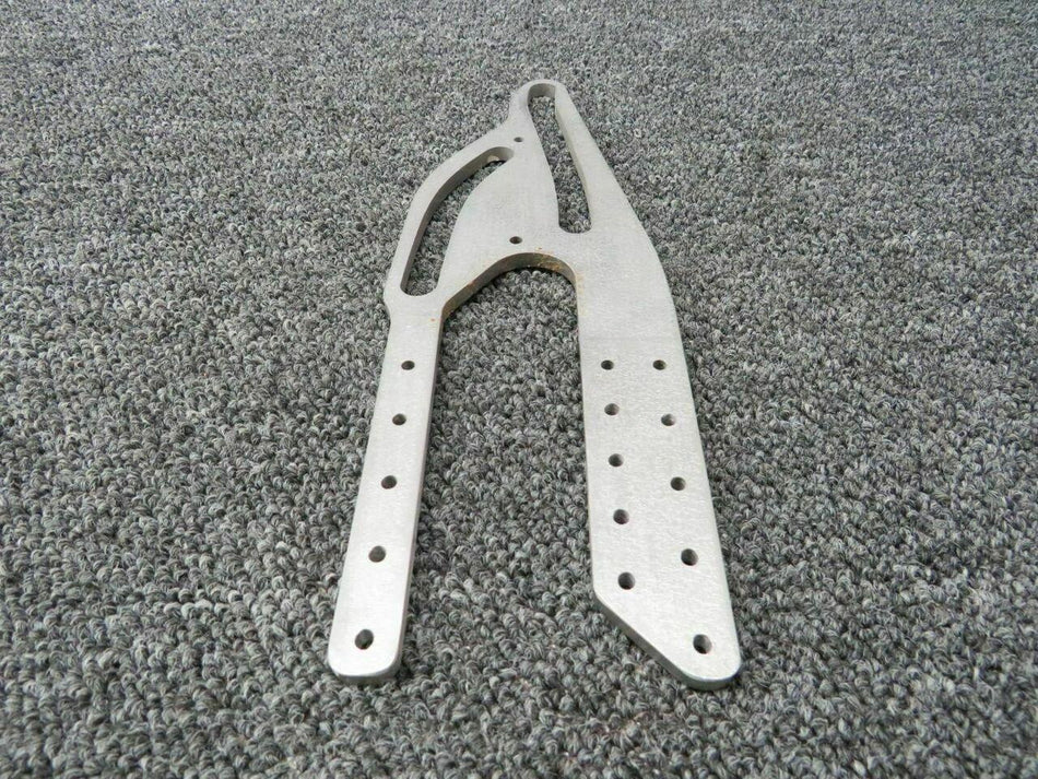 Piper PA46-350 Flap Track LH STA 93.00 P/N 83558-002