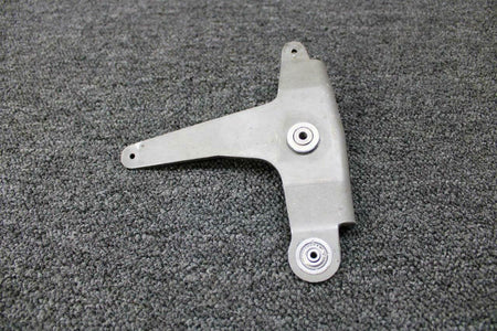 Cessna 0320106-1 Cessna 195 Aileron Bellcrank RH